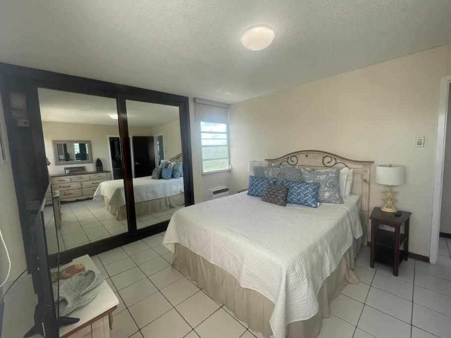 Ocean View 2 Bed 1 Bath 2 Parkings & Pool @ Dos Marinas Fajardo Apartment Bagian luar foto